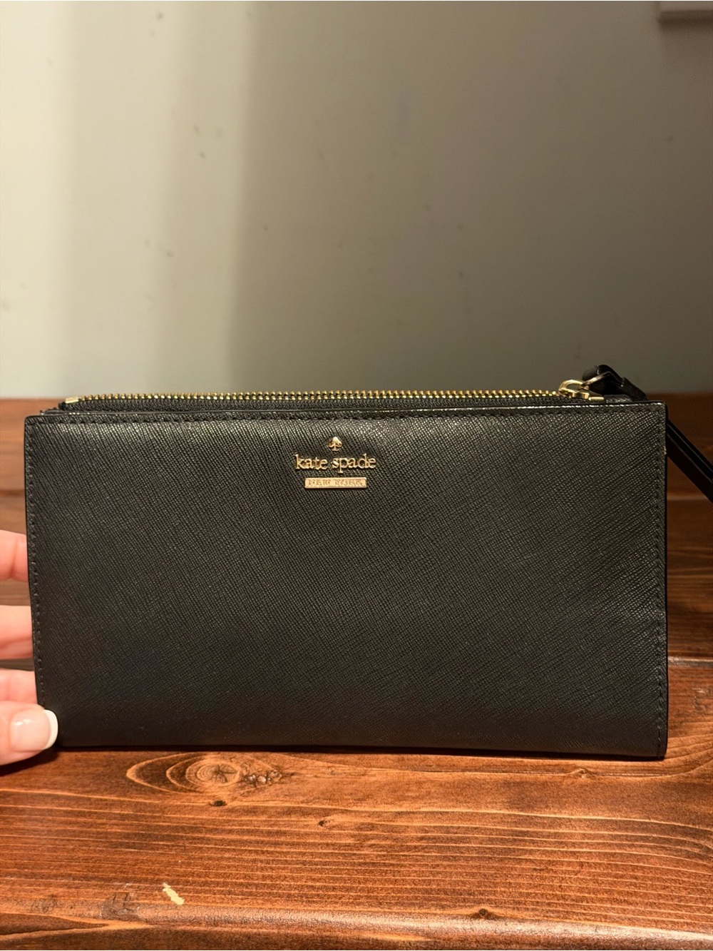 kate spade black leather wristlet wallet with gold hardware
